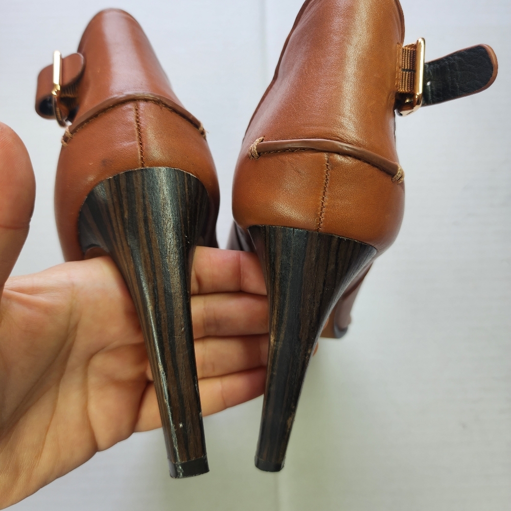 🌸Coach Elegant Leather Ankle Brown Heeled Sandals 9.5 - Picture 5 of 10